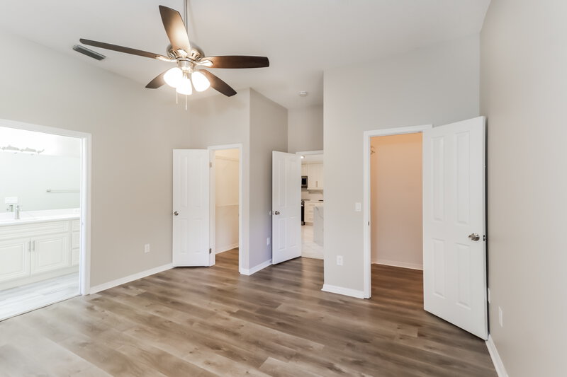 4,160/Mo, 28506 Tall Grass Dr Zephyrhills, FL 33543 Main Bedroom View 2