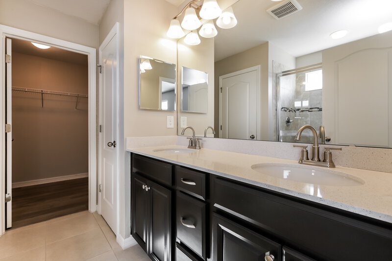 2,770/Mo, 11343 Hudson Hills Ln Riverview, FL 33579 Main Bathroom View