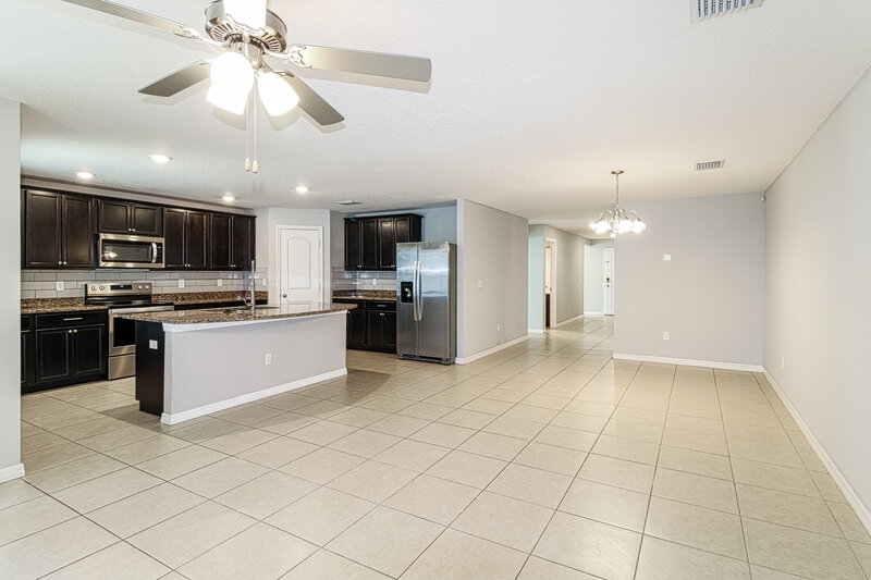 2,235/Mo, 6519 Redbay Dr Brooksville, FL 34602 Living Room View