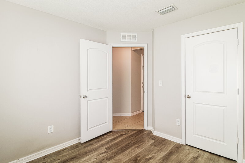 2,235/Mo, 6519 Redbay Dr Brooksville, FL 34602 Bedroom View 2
