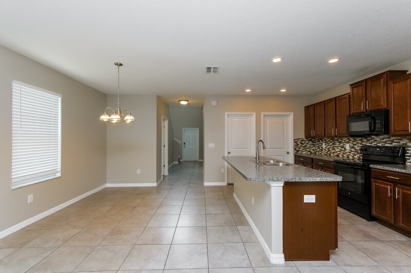 3,840/Mo, 17055 Peaceful Valley Dr Wimauma, FL 33598 Dining Room View