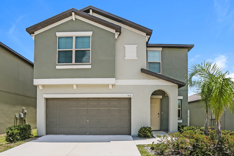 2,315/Mo, 914 Nutmeg Spice Pl Ruskin, FL 33570 External View