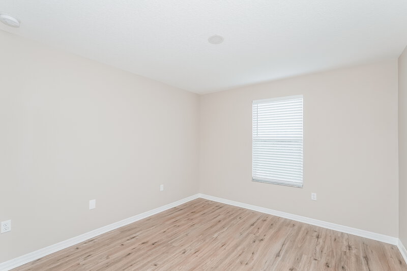4,120/Mo, 7545 Turtle View Dr Ruskin, FL 33573 Living Room View 2