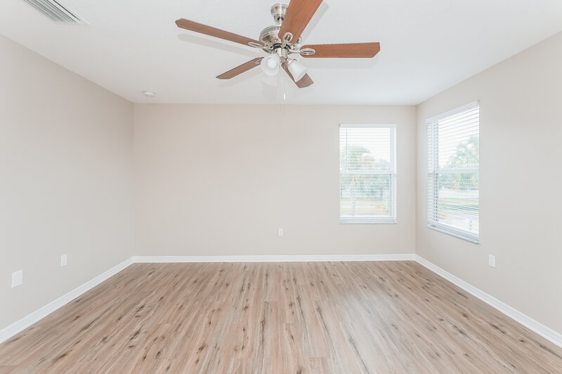 4,120/Mo, 7545 Turtle View Dr Ruskin, FL 33573 Bedroom View 5