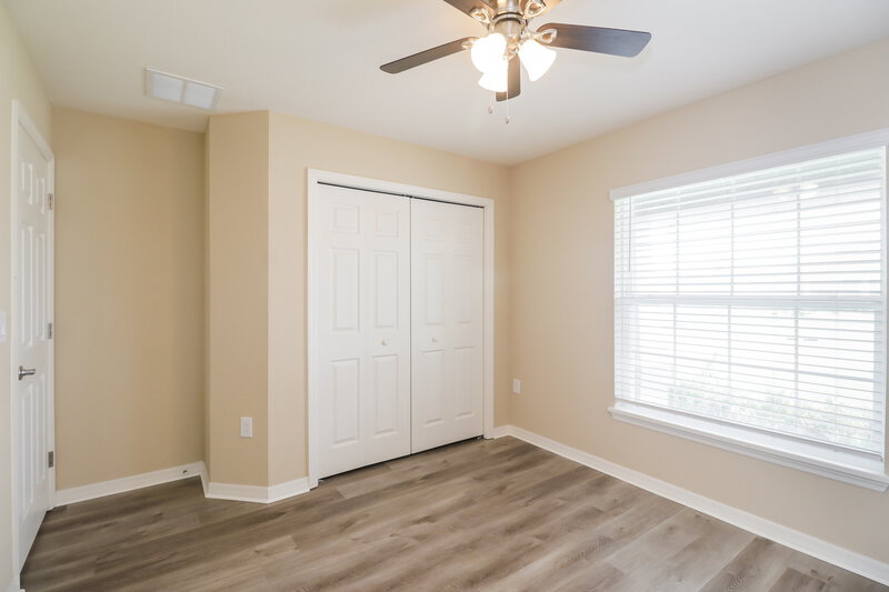 2,485/Mo, 6784 Hanworth Ln Zephyrhills, FL 33541 Bedroom View 2