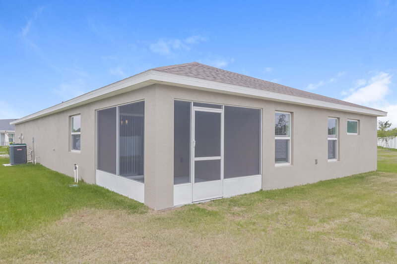 2,485/Mo, 6784 Hanworth Ln Zephyrhills, FL 33541 Rear View 2
