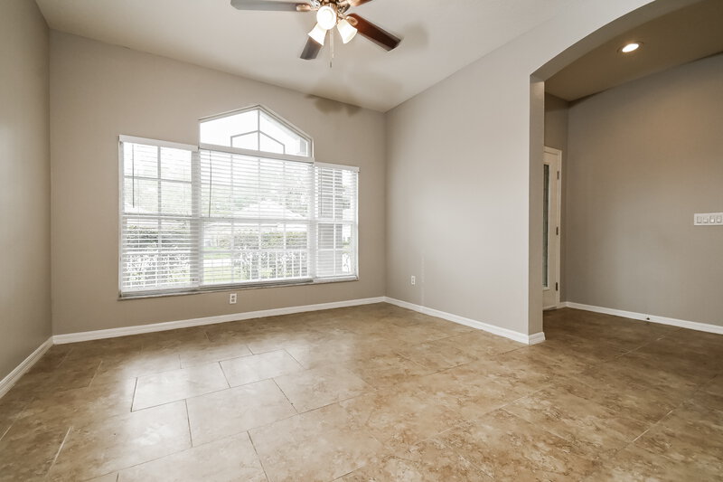 2,670/Mo, 2149 Brandon Park Cir Brandon, FL 33510 Family Room View