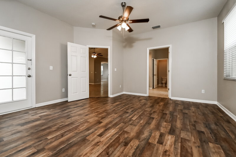 2,670/Mo, 2149 Brandon Park Cir Brandon, FL 33510 Main Bedroom View 2