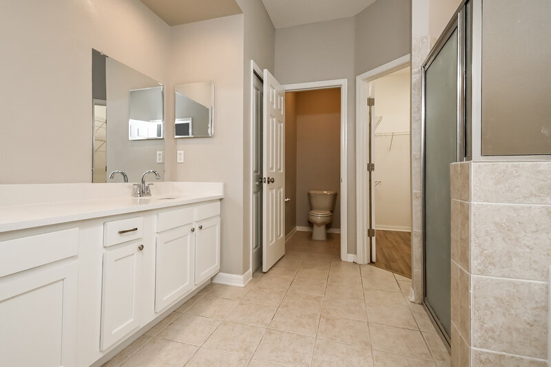 2,670/Mo, 2149 Brandon Park Cir Brandon, FL 33510 Main Bathroom View