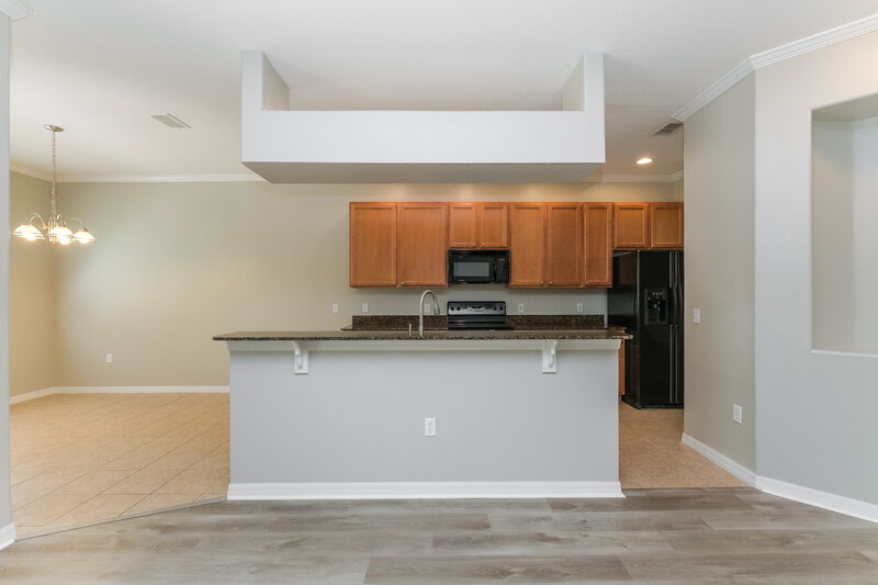 2,055/Mo, 4132 Braemere Dr Spring Hill, FL 34609 Kitchen View 2