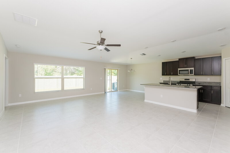 2,255/Mo, 5418 Amaryllis Garden St Apollo Beach, FL 33572 Living Room View