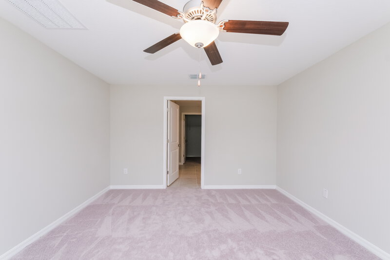 2,255/Mo, 5418 Amaryllis Garden St Apollo Beach, FL 33572 Main Bedroom View 2