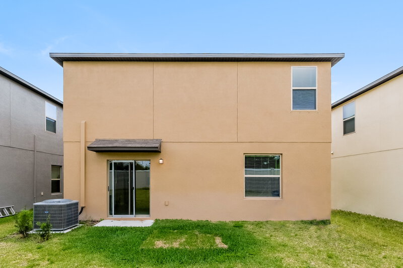 3,640/Mo, 6946 King Creek Dr Sun City Center, FL 33573 Rear View