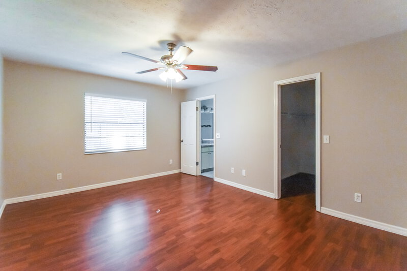 2,185/Mo, 704 Orchis Way Brandon, FL 33510 Main Bedroom View