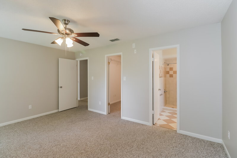 2,425/Mo, 15934 Mystic Way Tampa, FL 33624 Main Bedroom View 2