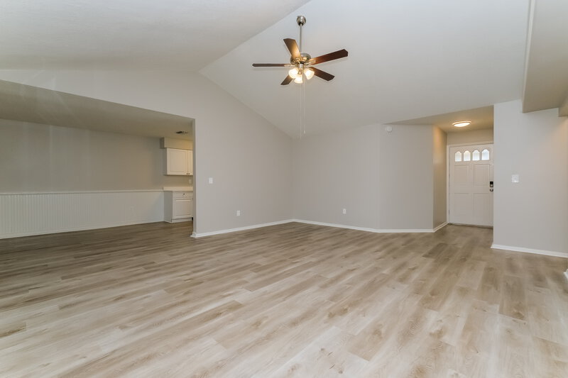 2,610/Mo, 15706 Crying Wind Dr Tampa, FL 33624 Misc View