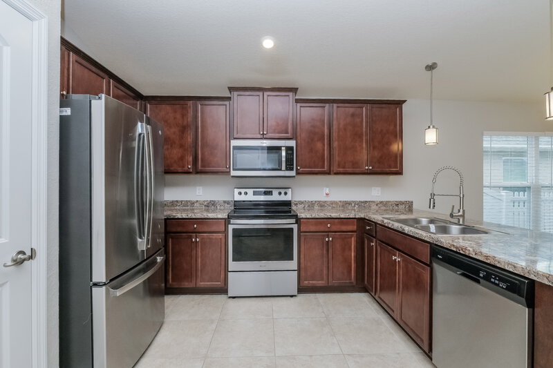 1,785/Mo, 7163 Wirevine Dr Brooksville, FL 34602 Kitchen View