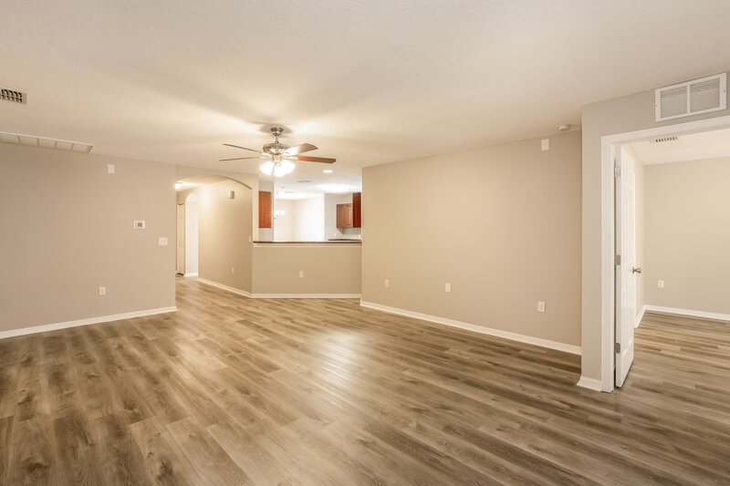 2,025/Mo, 15507 Florida Breeze Loop Wimauma, FL 33598 Living Room View