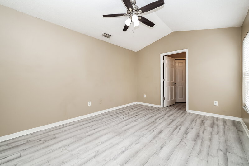 2,240/Mo, 6719 Summer Cove Dr Riverview, FL 33578 Bedroom View