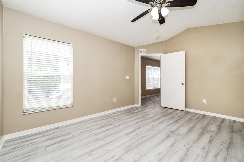 2,240/Mo, 6719 Summer Cove Dr Riverview, FL 33578 Bedroom View 2