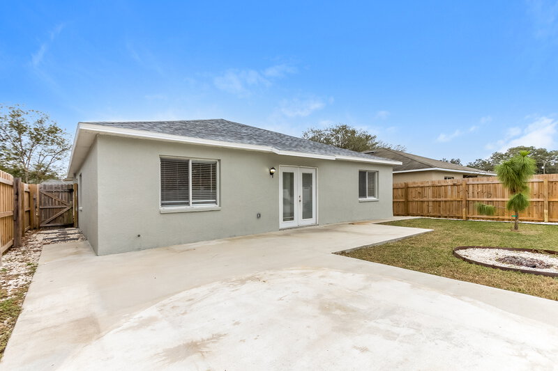 3,860/Mo, 3103 Pine Top Dr Valrico, FL 33594 Rear View