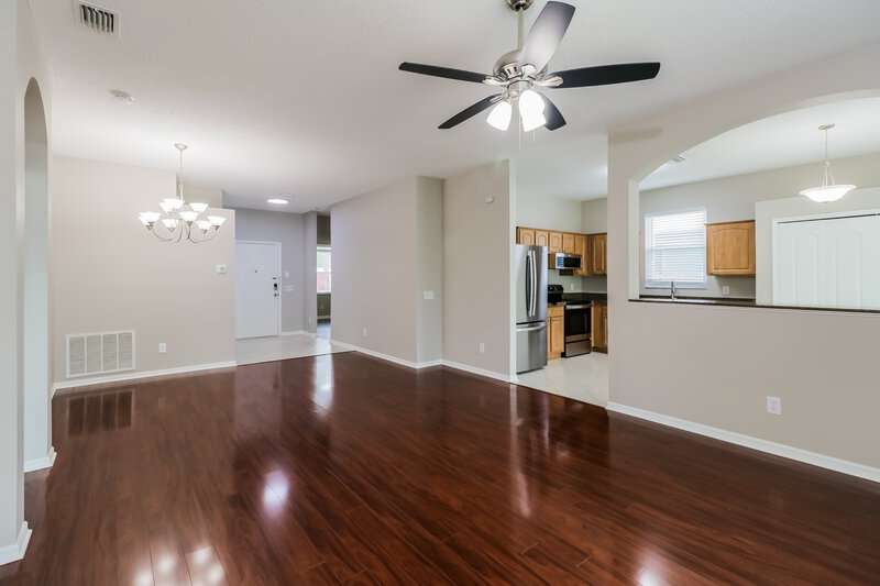 2,435/Mo, 10324 Goldenbrook Way Tampa, FL 33647 Living Room View