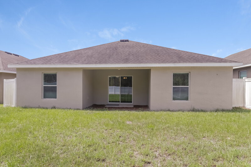 1,795/Mo, 30979 Satinleaf Run Brooksville, FL 34602 Rear View