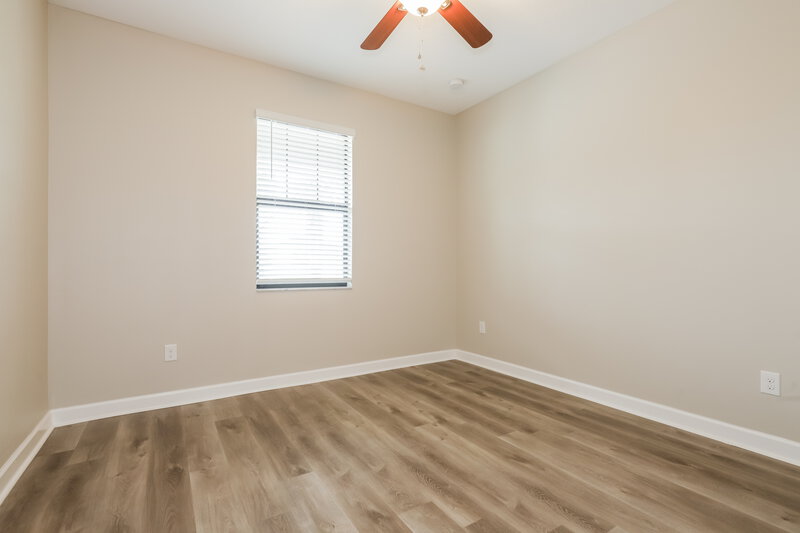 2,480/Mo, 9902 Ivory Dr Sun City Center, FL 33573 Bedroom View 2