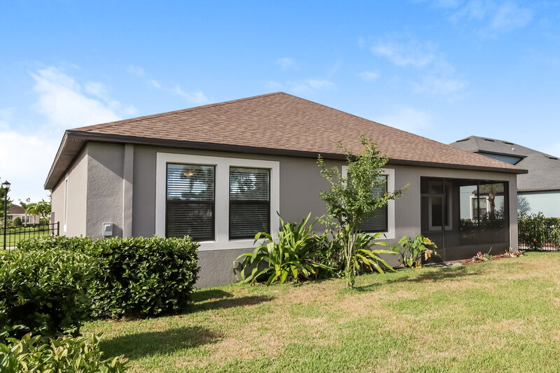 2,480/Mo, 9902 Ivory Dr Sun City Center, FL 33573 No Caption View