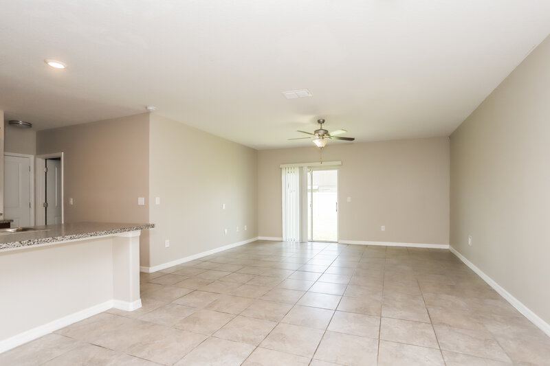 2,735/Mo, 15419 Dark Star Ln Sun City Center, FL 33573 Dining Room View