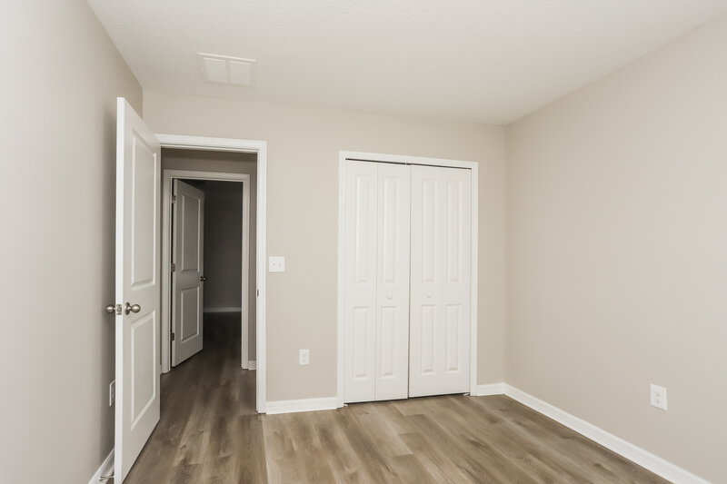 2,735/Mo, 15419 Dark Star Ln Sun City Center, FL 33573 Bedroom View 2