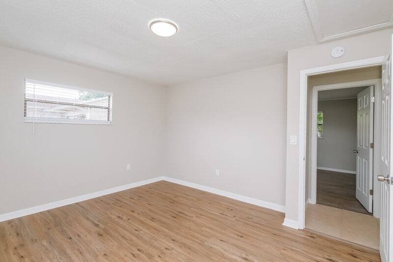 1,995/Mo, 7746 Deer Foot Dr New Port Richey, FL 34653 Bedroom View 2