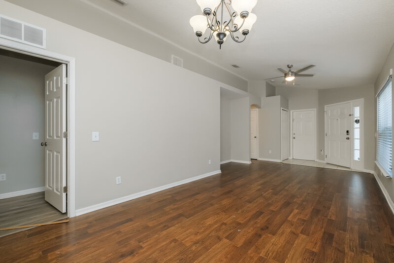 1,960/Mo, 8618 Hawbuck St Trinity, FL 34655 Dining Room View