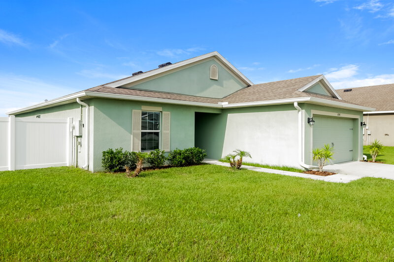 1,840/Mo, 6742 Wirevine Dr Brooksville, FL 34602 Front View