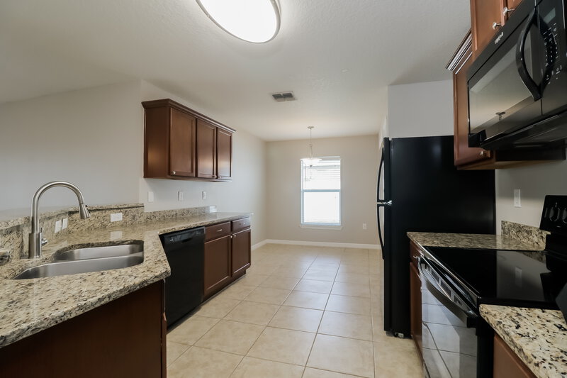 1,840/Mo, 6742 Wirevine Dr Brooksville, FL 34602 Kitchen View