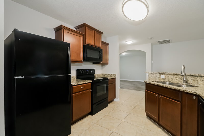 1,840/Mo, 6742 Wirevine Dr Brooksville, FL 34602 Kitchen View 2