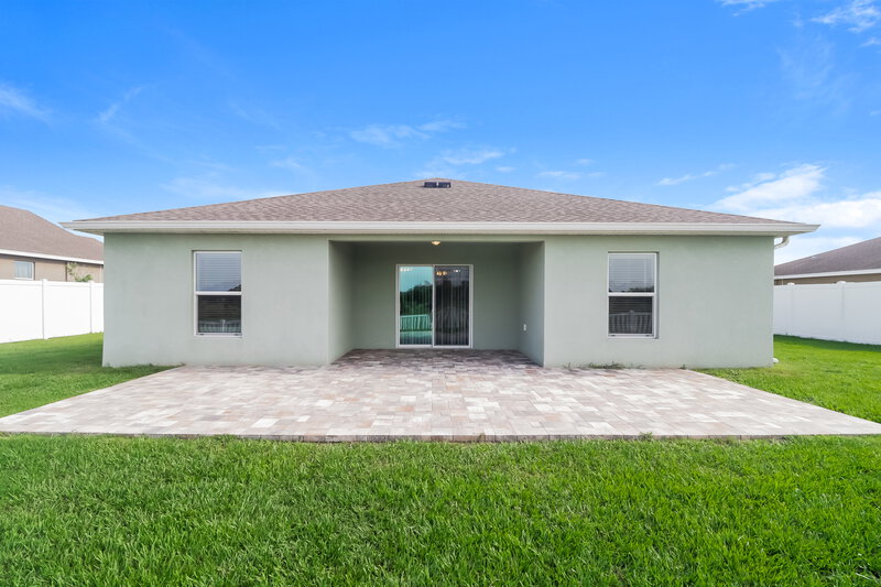 1,840/Mo, 6742 Wirevine Dr Brooksville, FL 34602 Rear View 2