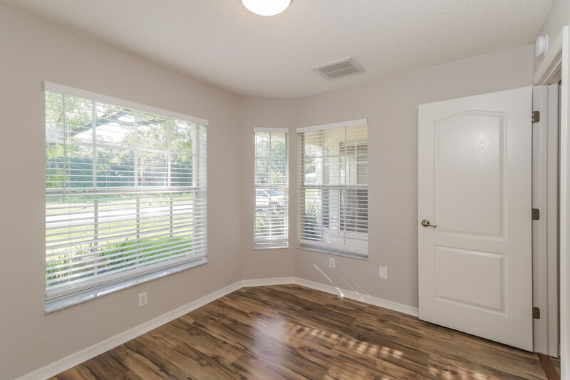1,725/Mo, 31275 Lancewood Dr Brooksville, FL 34602 Dining Room View