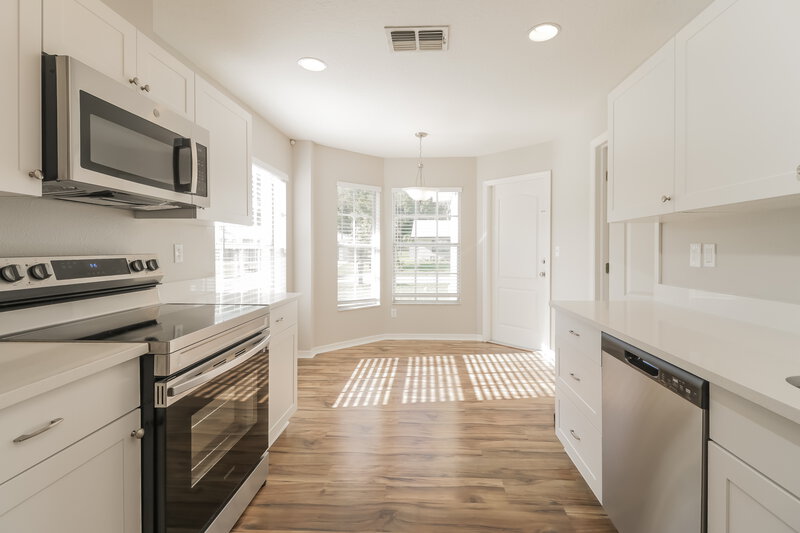 1,725/Mo, 31275 Lancewood Dr Brooksville, FL 34602 Kitchen View