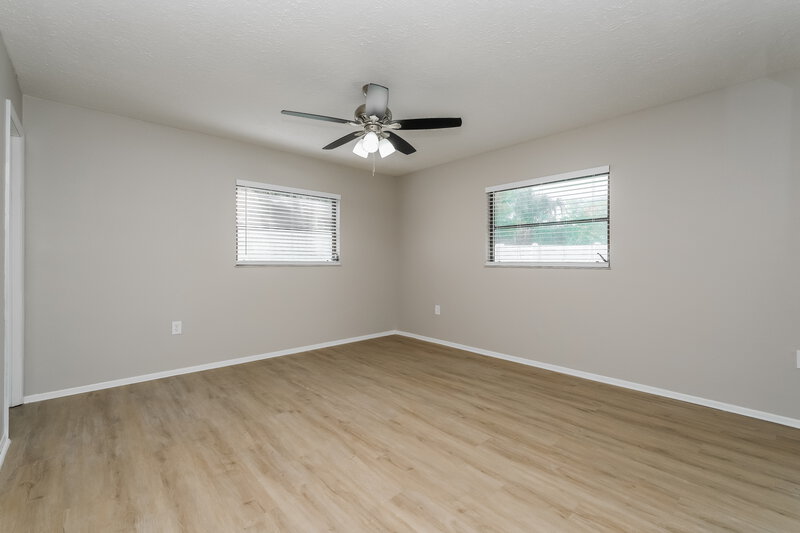 1,865/Mo, 8630 Indies Dr Hudson, FL 34667 Main Bedroom View