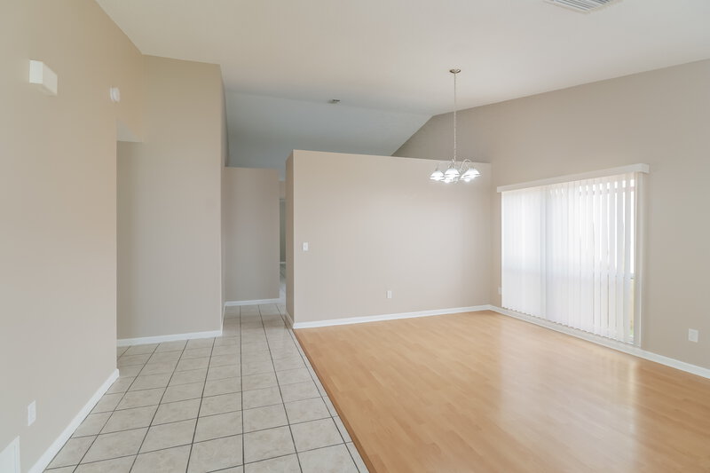 3,870/Mo, 9824 Sir Frederick St Temple Terrace, FL 33637 Living Room View