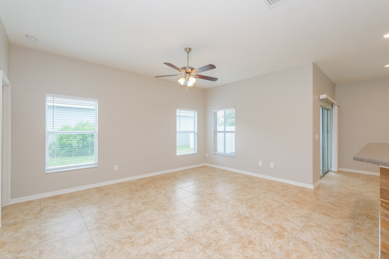 2,315/Mo, 904 Parker Den Dr Ruskin, FL 33570 Misc View 2