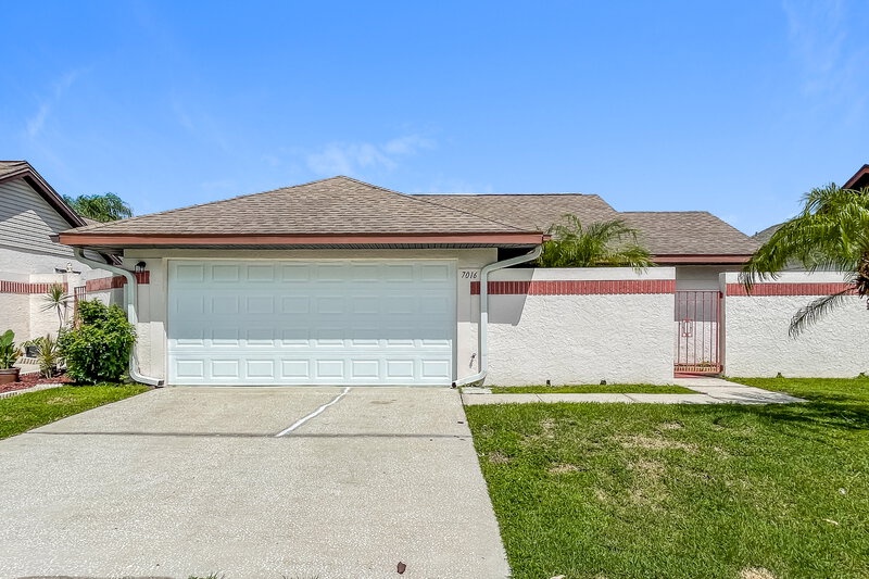 2,590/Mo, 7016 Drury St Tampa, FL 33635 External View