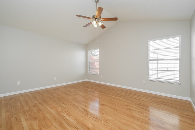 2,590/Mo, 7016 Drury St Tampa, FL 33635 Main Bedroom View