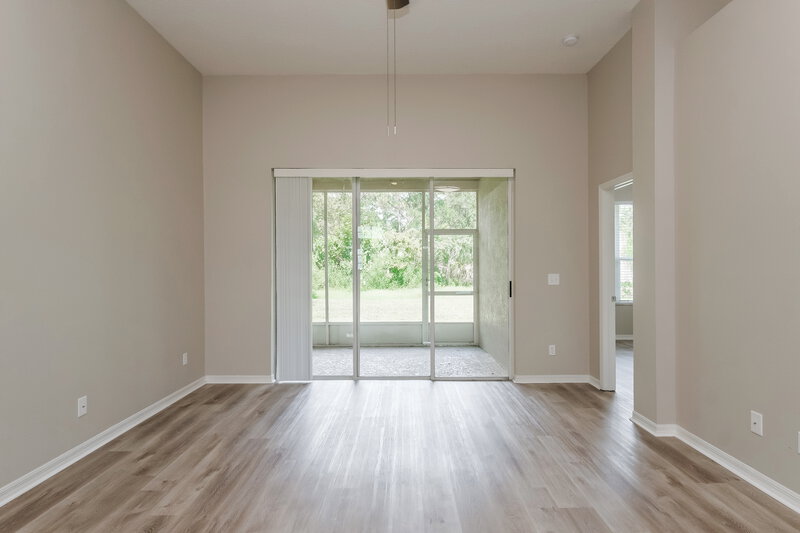2,690/Mo, 1614 Wakefield Dr Brandon, FL 33511 Living Room View