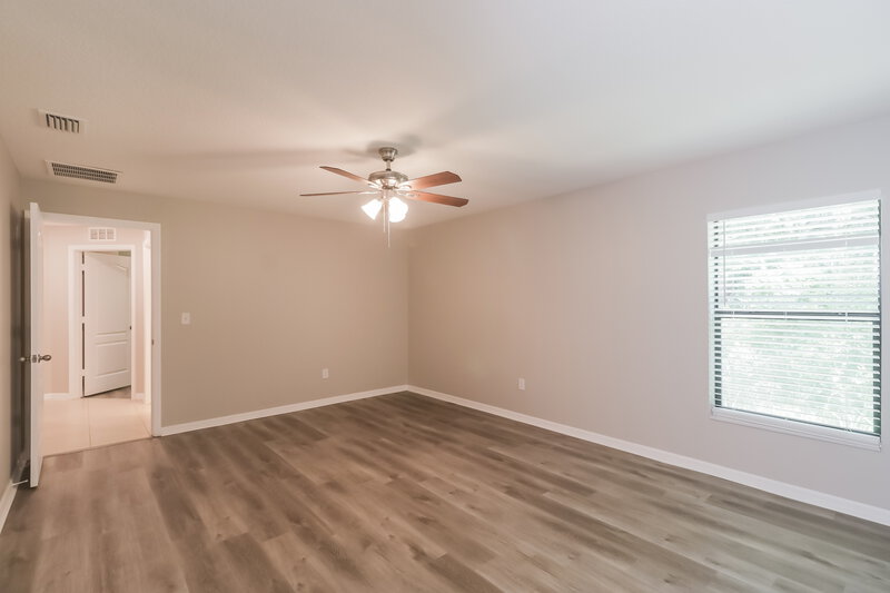 3,950/Mo, 7014 Redbay Dr Brooksville, FL 34602 Living Room View