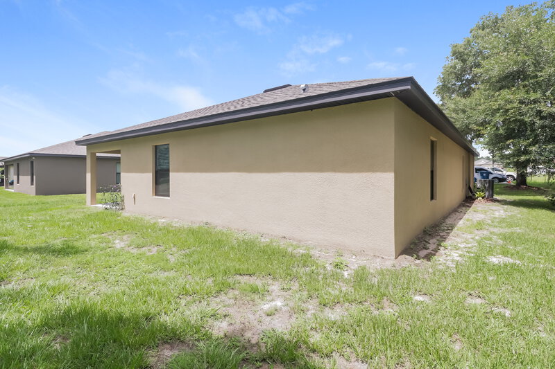 3,950/Mo, 7014 Redbay Dr Brooksville, FL 34602 Rear View 2