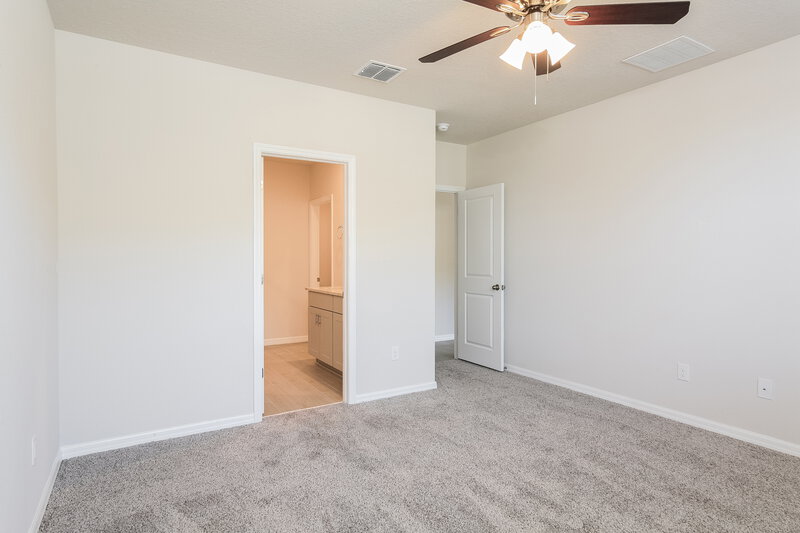 1,975/Mo, 38915 Harlow Rose Drive Zephyrhills, FL 33540 Main Bedroom View 2