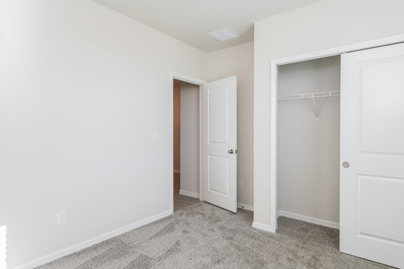 1,975/Mo, 38915 Harlow Rose Drive Zephyrhills, FL 33540 Bedroom View 2