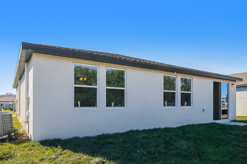 1,975/Mo, 38915 Harlow Rose Drive Zephyrhills, FL 33540 Rear View